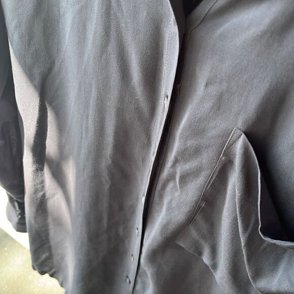 ⚡️Club Monaco 100% rayon roll up sleeve tunic shirt - size XS - Picture 9 of 12